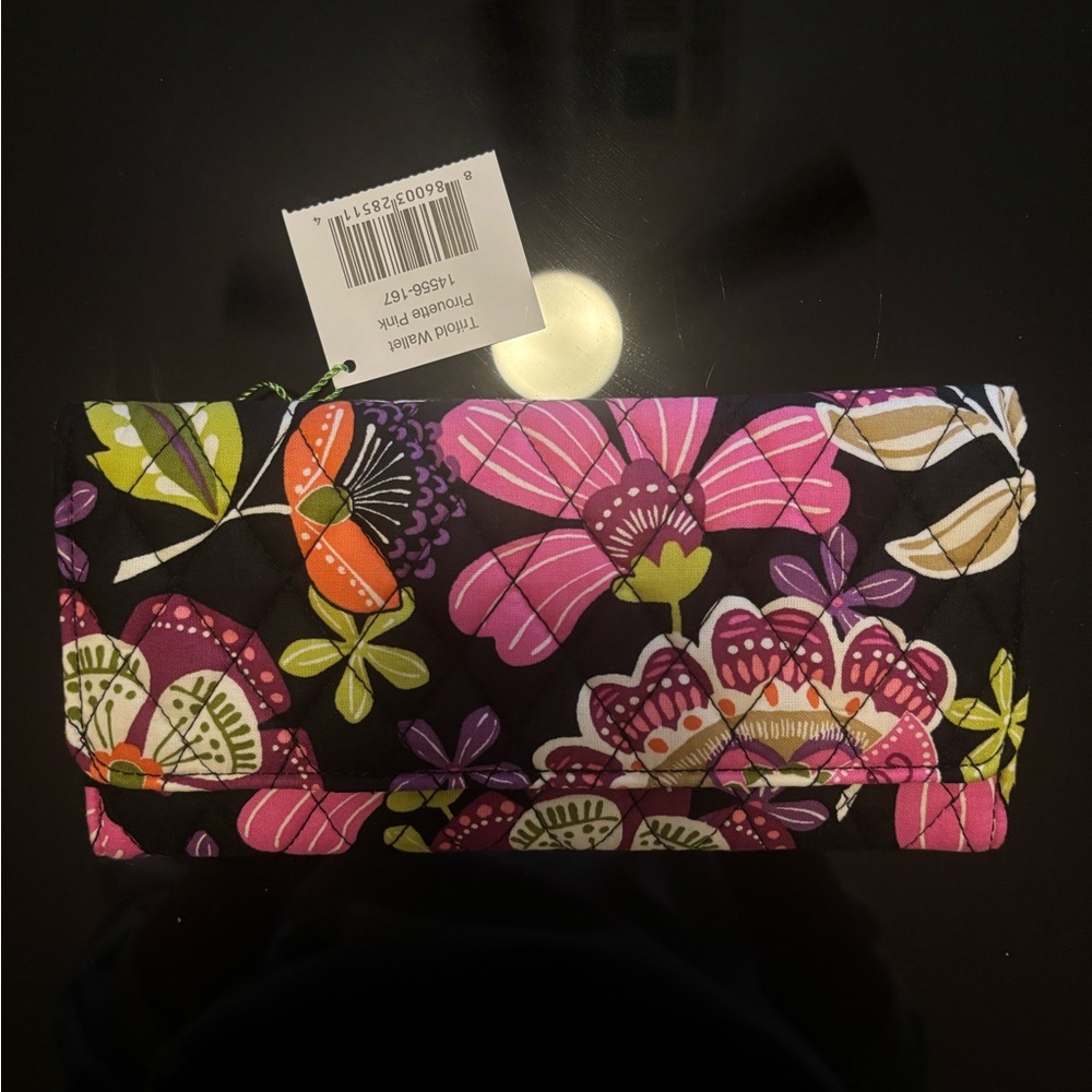 Vera Bradley trifold wallet | NWT | Pirouette pink floral